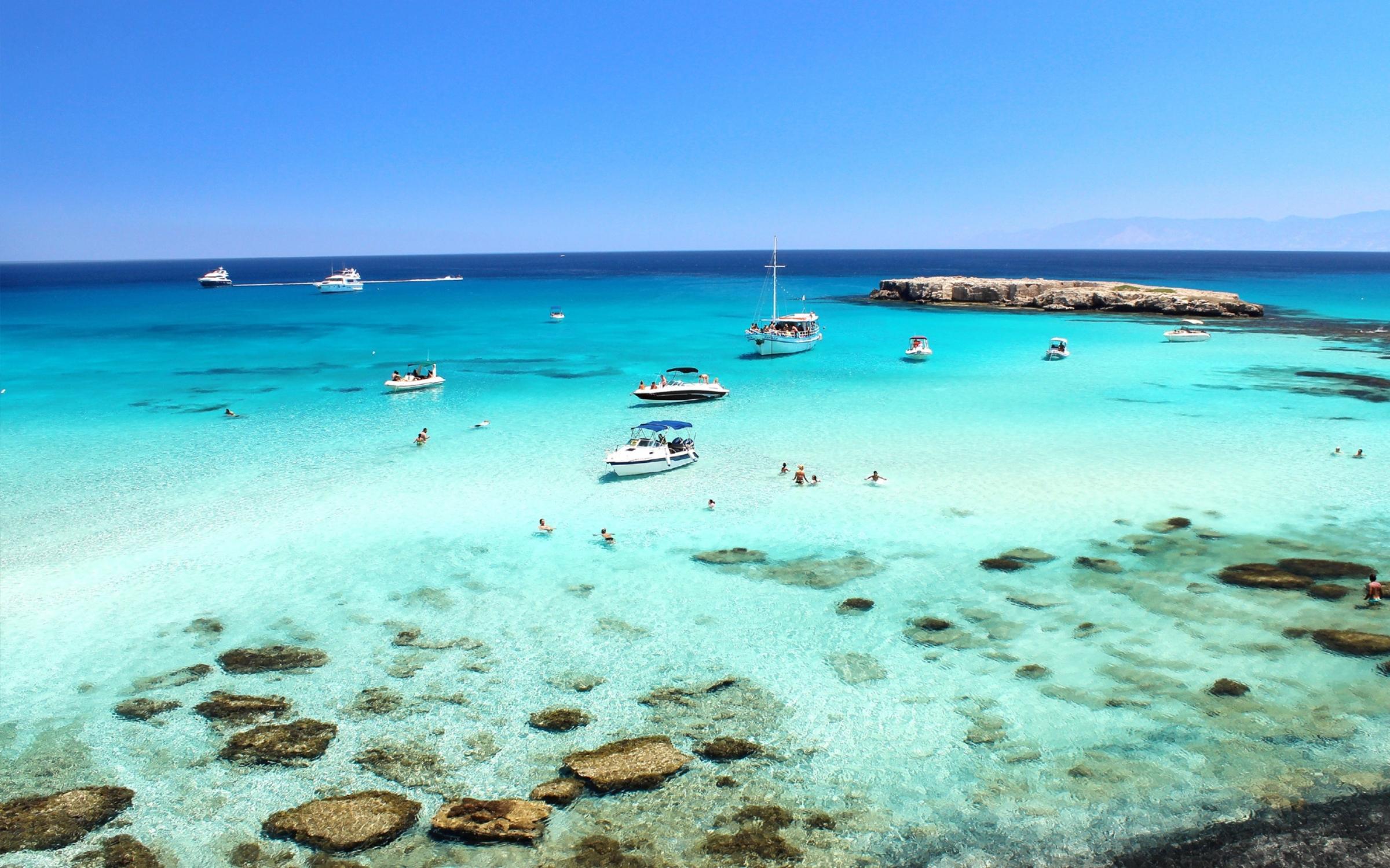 Paphos Coastal Villas: Understanding the Enduring Appeal to International Buyers
